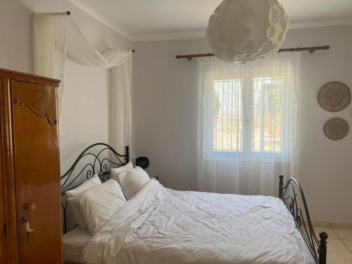 Appartamento Yiayia Katina'S House Corinto Esterno foto